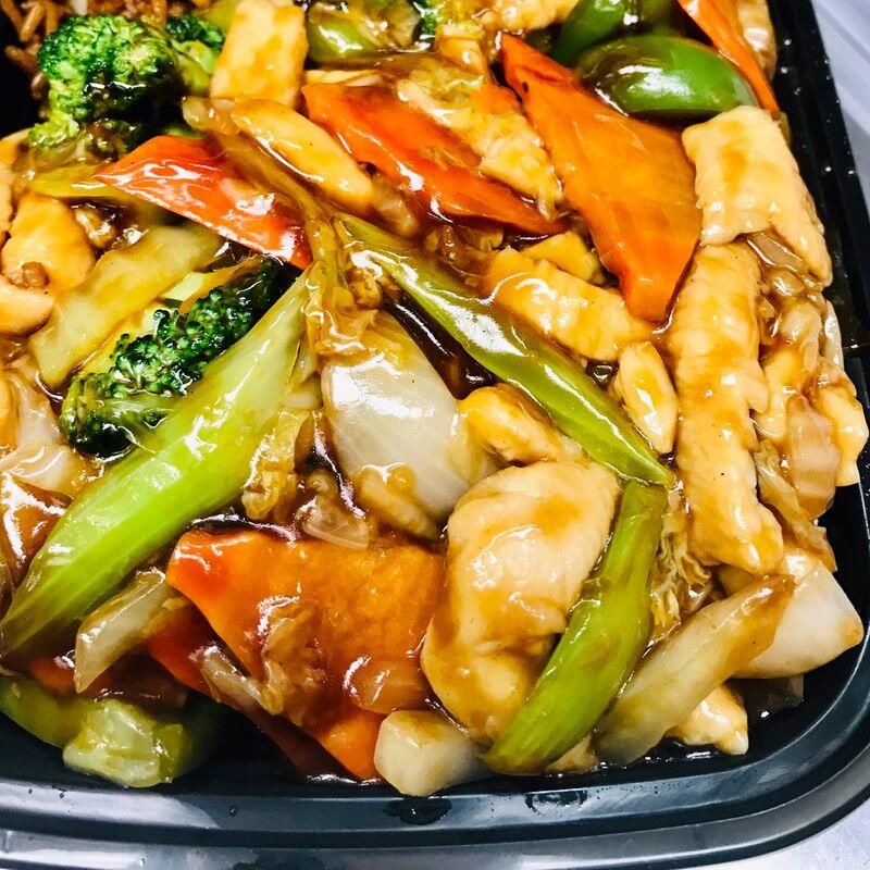 C3. Chicken w. Mix Veg