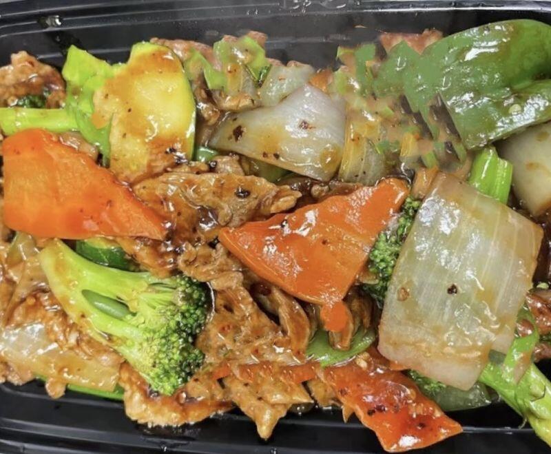 L12. Hunan Beef