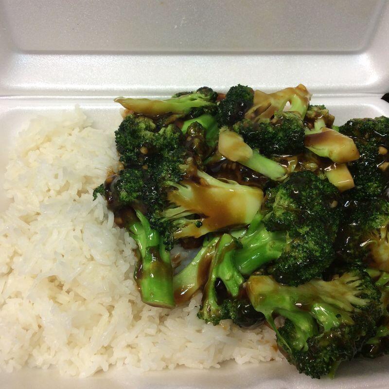 Broccoli w. Brown Sauce